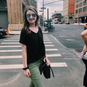 Meet your Posher, Kaleigh